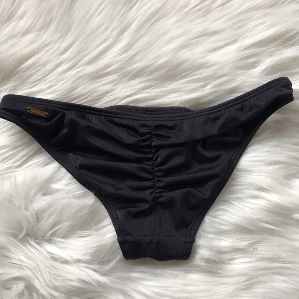 Vs cinched bikini bottom